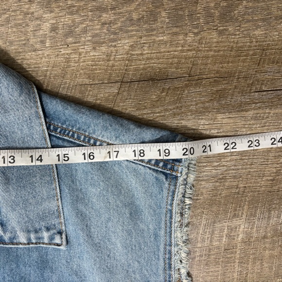 Levi's Premium Denim Trucker Vest Men's M Blue Washed Big E - Picture 7 of 8